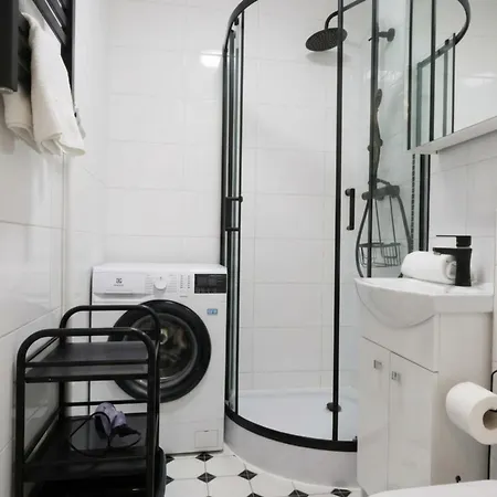 Qwadratura 28 Przymorze By Mc Apartamento